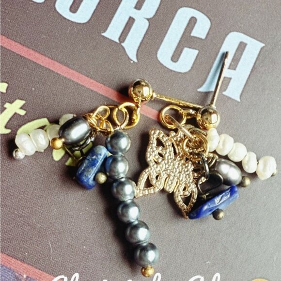 Alquimia Jewelry - Rice and baroque pearls dangle chandelier gold statement earrings